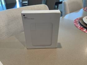 Mlyu3am Apple 140w Ucb-c Power Adapter For Macbook/macbook Air/macbook Pro Bnib