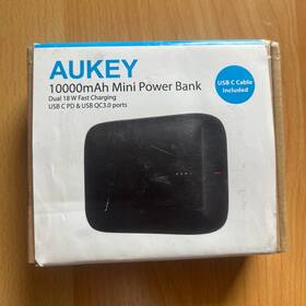 Pb-n83 Aukey Pb-n83/blk 10000mah Mini Power Bank Dual 18w Fast Charging Usb-c Usb-a Cable Included