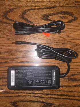 350.2 Aventon 660845960572 42v Ac Adapter Charger - Pace 350 / Soltera Ss Solter 7s