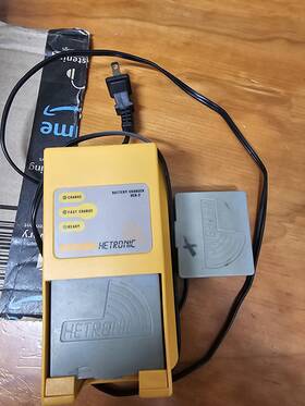 68300900 Battery 885507192843 1pcs Hetronic Charger Uch-2 For 3.6v Grey