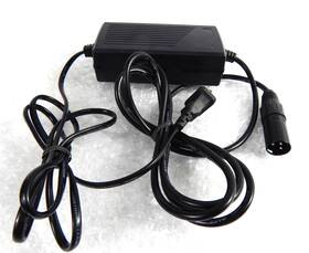 Fy2401000 Battery Lead Acid Charger