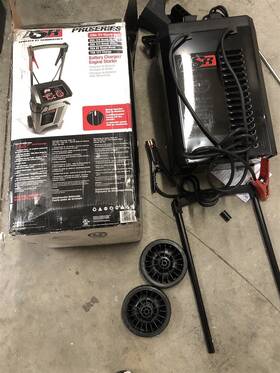 Scudsr139 Charge Xpress Manual Wheeled Battery Chargers With Engine Start 6-12v