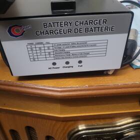 Oem412a Cuplight Battery Charger 27v Lead Acid 3-pin Xlr