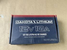 Dl-10a12v-oc Dakota Lithium 12v 10a Lifepo4 Battery Charger Black Ac/dc Mains