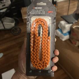 Ind-ccc03grgr Dark Energy Usb C To Paracord Cable Green