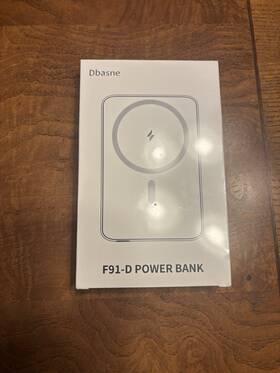 F91-d Dbasne 5000mah Magnetic Wireless Power Bank Type-c White