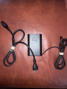 Da65nm170 Dell 0jyjnw Ac Adapter Jyjnw Delta 65 Watts With Usb-c