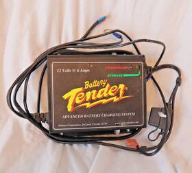 022-0076-1 Deltran Battery Tender 12v 6a Output 12v6a-s Charger 120v In