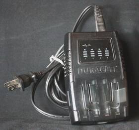 Cef21 Duracell Nimh Battery Charger Aa And Aaa