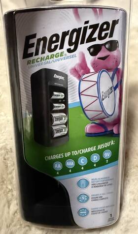 Upn-147171 Energizer Universal Battery Charger For Aa Aaa C D 9v Nimh Batteries