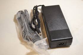 Fca136-630020 Fencg Fengc Li-ion Battery Charger Model 63v 2.0a