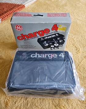 Ge 043168126489 General Electric Bc-4 Charge 4 Nickel-cadmium Battery Charger Vintage Nos