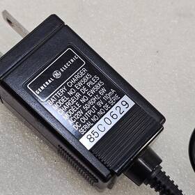 Ew58x5 General Electric Battery Charger Model No. 9v 110ma