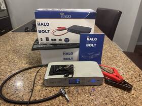 55500 Halo 840056155732 Air Bolt Mwh Portable Phone Car Jump Starter Outlet - Grey