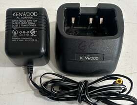 Aec-4112b Kenwood W08-0598 Desktop Radio Charger With Ac Adapter Fast Free Us Ship