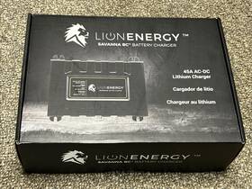 50170178 Lion Energy Savanna Bc Battery Charger 45a Ac-dc Lithium 100-240 Vac