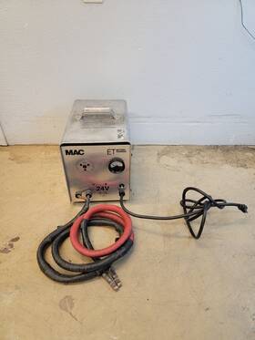 Et244016 Mac 24v 40a Automatic Charger For Commercial Pb Batteries