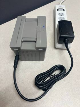 H070006 Massimo E-kooler Battery Charger For Gray Batteries Only Not Included