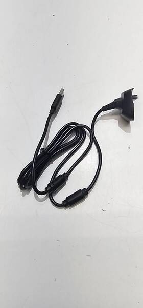 P32011126 Microsoft 889842160468 Play And Charge Kit