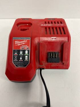48-590-1812 Milwaukee Tools P04022274