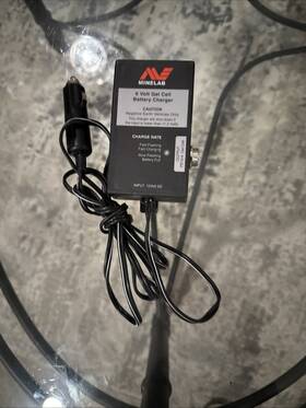 3011-0218 Minelab 12v Car Charger To Sd2200 And Gp 3000 3500 Series Metal Detector