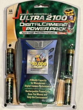 Monster 050644327292 - Digital Charger Mkii With 4 Aa Powercell Batteries