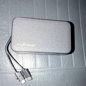 Ac07t-v-a Mycharge Mains Charger 6.0ah Usb-c Lightning Portable Battery