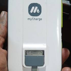 Mc05 Mycharge Usb Portable Charger 4000mah Apple 30-pin Usb-a Micro-usb