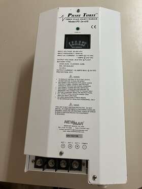 Pt2445u Newmar Pt-24- 45u Three Stage Smart Charger Volts 24 Amps 45
