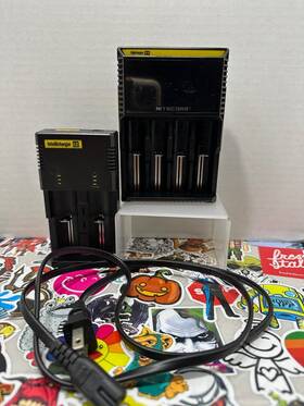 Nitecore 730484137540 D4 4 Channel Digital Battery Charger With I2 And Other Parts