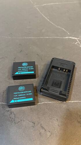 Np-w126s Nitecore 952506492657 Fx1 Usb Charger For Fujifilm Np-w126/np-w126s Batteries Two
