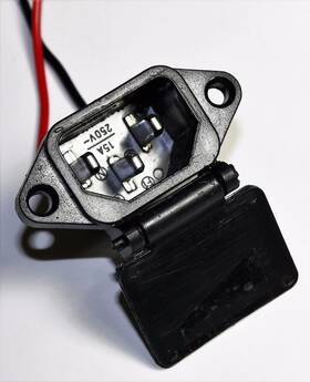 8526 Oem-gt 48 Volt Charging Port Panterra With Pc Plug