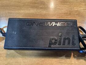 Fy6303000 Onewheel Pint Ultracharger Oem Battery Charger 63vcd 3a