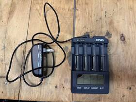 Bt-c3100 Opus Btc3100 Battery Charger Broken Lcd But Still Works