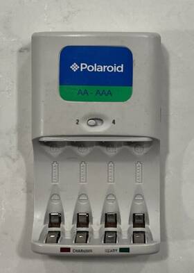 Polaroid 645340102092 Super Fast Battery Charger Class 2 10209