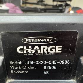 Jlm-0320-ch5-c986 Power-pole Charge Marine Station Mains Charger