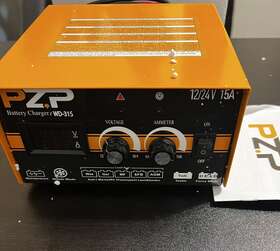 Wd-315 Pz.p Wd-210 Car Battery Charger Automotive 12v 24 Volt Trickle 0-15a/ X