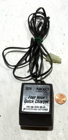 Ncq-cs06 Quik-pik Battery Charger Output 8.7v Dc 2.6w Adapter Power Supply