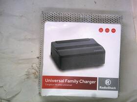 2302730 Radioshack Radio Shack Universal Battery Charger For Rechargeable Aa Aaa C D And 9v