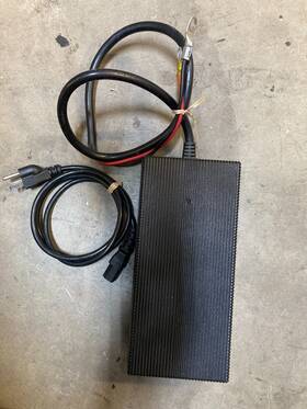 Rbc20a1p-au Renogy 20a 12.8v Output 100-240v Input Ac Battery Charger Lithium Lifepo4