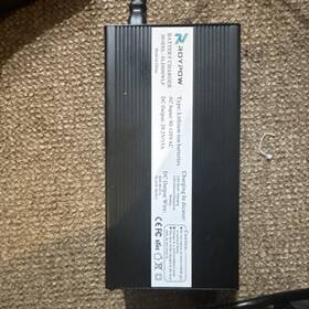 Eld600wlf Ropow Lithium Ion Mains Charger 29.2v 15a Ac Plug Clamp