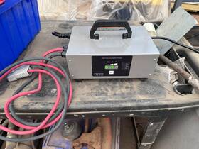 845-035-055 S.p.e. Elettronica Industriale S.p.e Cbhf2-m 36-25 High Frequency Battery Charger