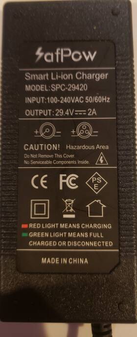Spc-29420 Safpow Smart Lithium Charger Model Output 29.4 Volts