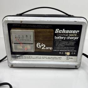 Bhp-12 Schauer Bh-12 6/2 Amp Battery Charger Vintage Tested And Works Great L K