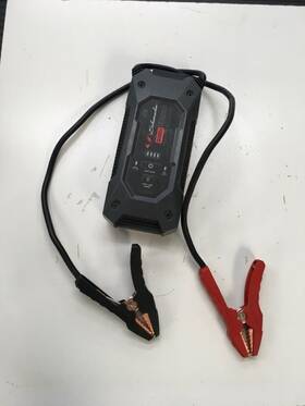 P24018242 Schumacher 026666816120 Charger Sl1612