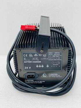 Hb600-24b Signet Systems Inc. 24v 19a 600w 100-240v Battery Charger / Used