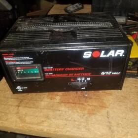 1010c Solar Battery Charger 6v / 12v Switchable 10 Amp Century Great