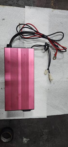 2424sr24 Soneil 24 Volt Battery Charger - Model
