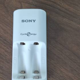 Bcg-34hs Sony Cycleenergy Compact Mains Charger For Aa Aaa Nimh Batteries