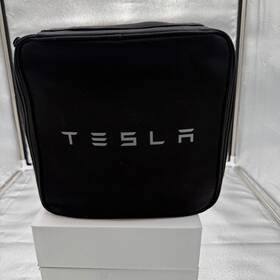1101789-00-c Tesla Gen 2 Mobile Charger 110v/120v Home Charging Cable - Used Condition Model